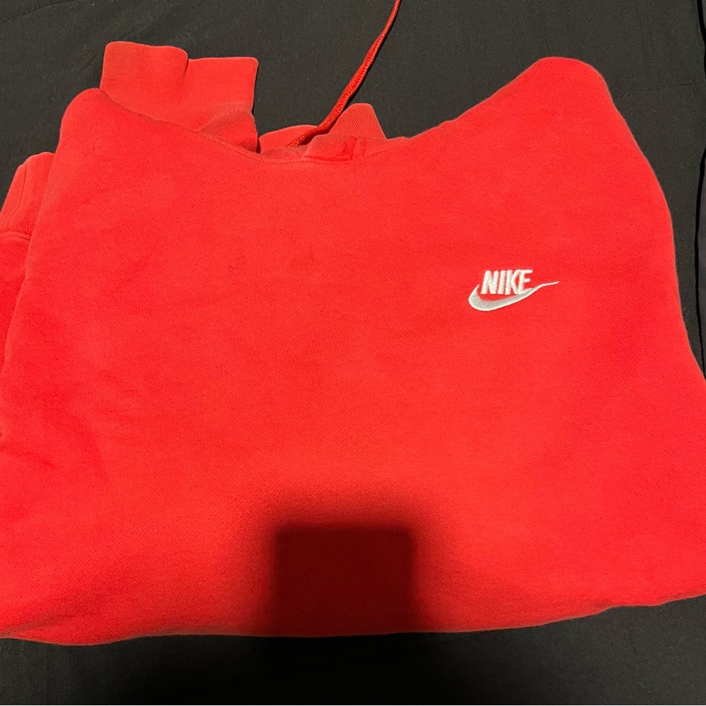 Nike Classic Red Pullover